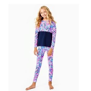 Lilly Pulitzer Girls Maia Leggings in Raz Berry Flamingoals size XS (2-3)